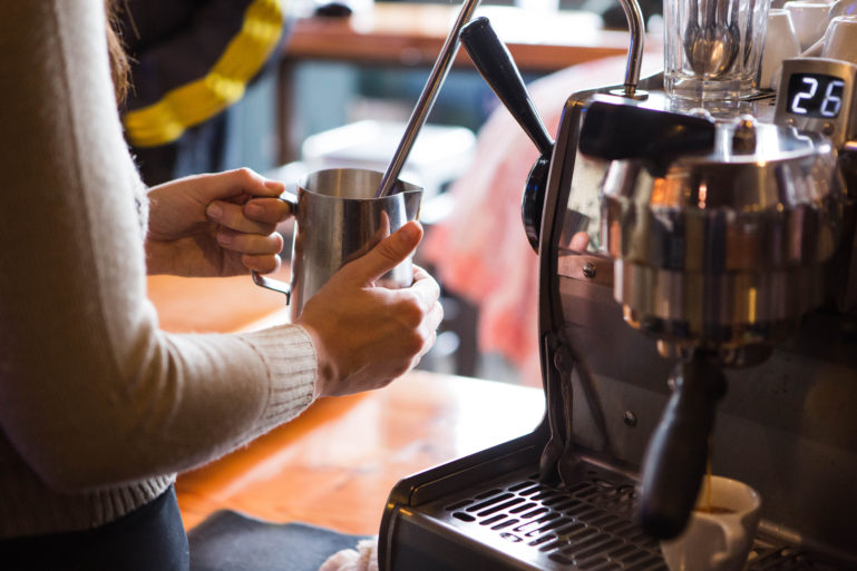 5 POS Software Features Required for Any Coffee Shop
